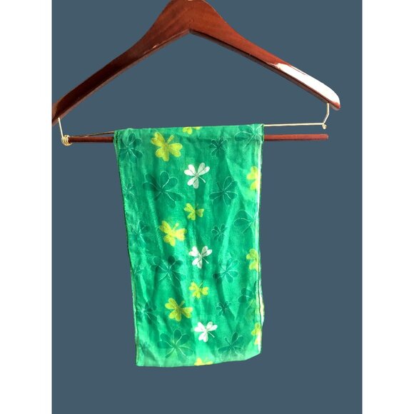 ST. PATRICK DAY- THEME LIGHT WEIGHT SCARF - Picture 1 of 1